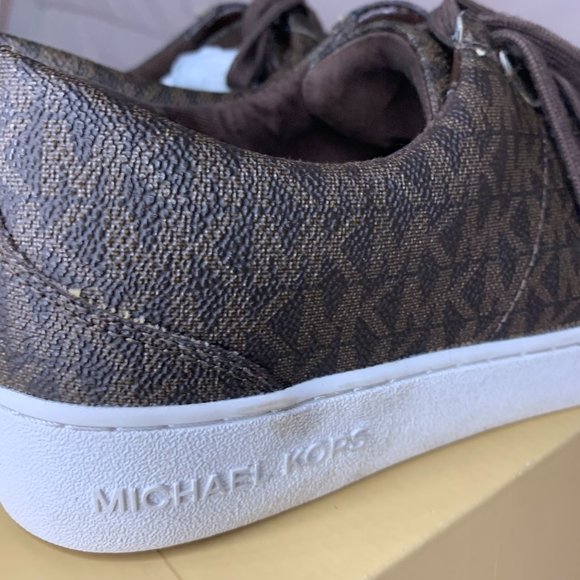Michael Kors Lace Up Sneakers - Picture 5 of 6